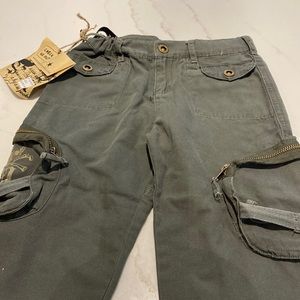 Monster republic boys pans